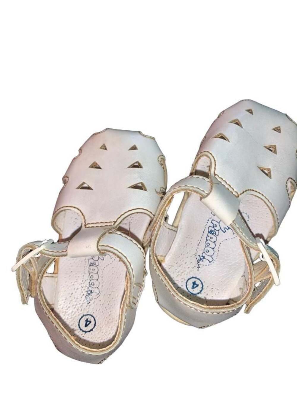 SmartFit Toddler White Closed-Toe Fisherman Sandals Size 4